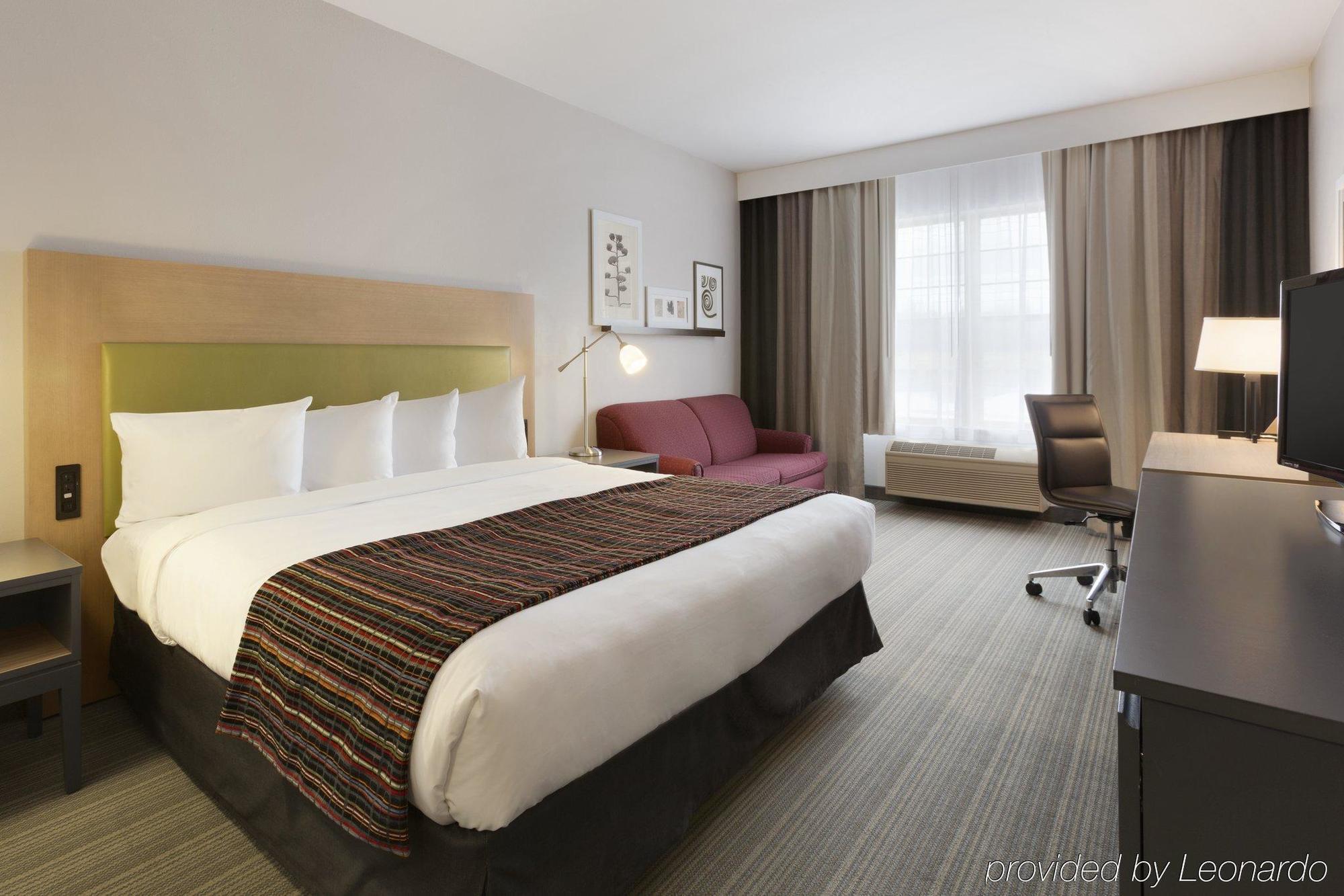 Hotel Country & By Radisson, Wausau, Wi Schofield